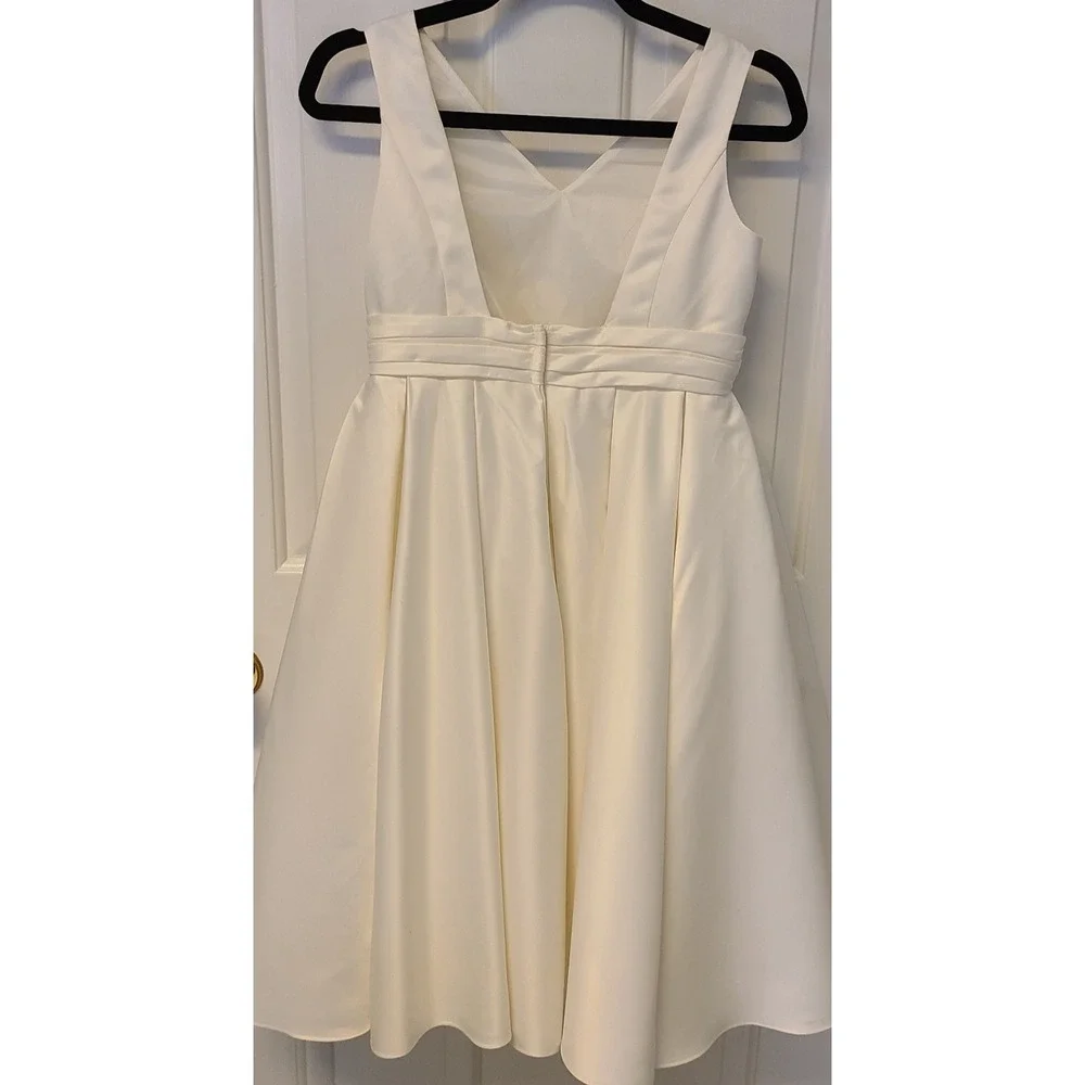 Youth Ivory Ball‎ Gown by David's Bridal Ivory/Champagne Sz. 14 Flower Girl - Picture 5 of 11